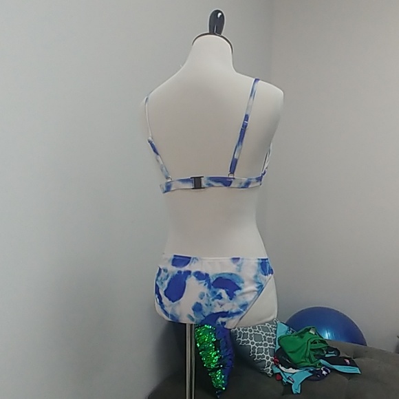 Nwot blue tie dye pole swim bikini - Picture 2 of 2